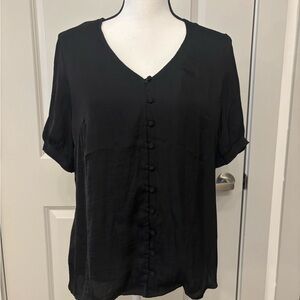 Banana Republic black button down lightweight blouse size M